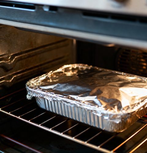 Aluminiumfolie in de oven