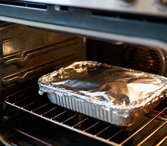 Aluminiumfolie in de oven