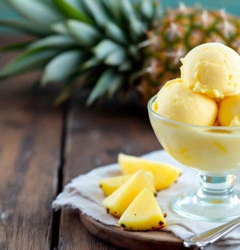 Ananas ijs maken
