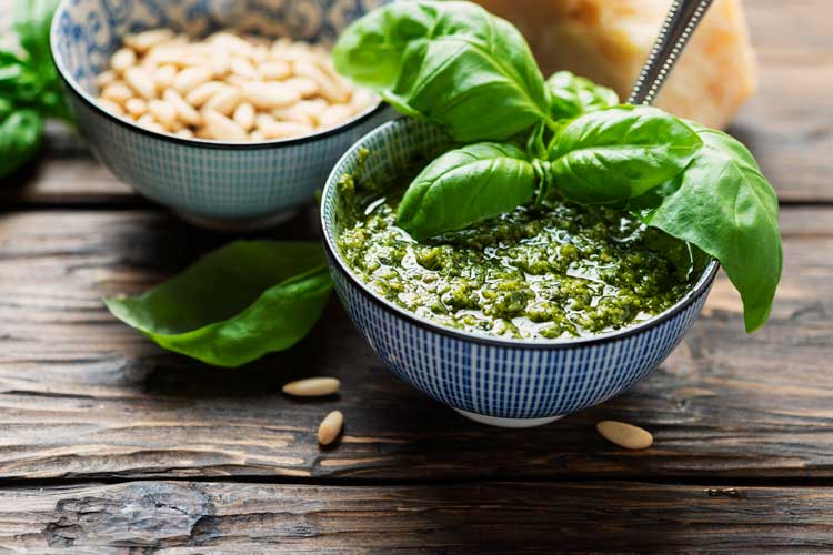 Pesto opwarmen