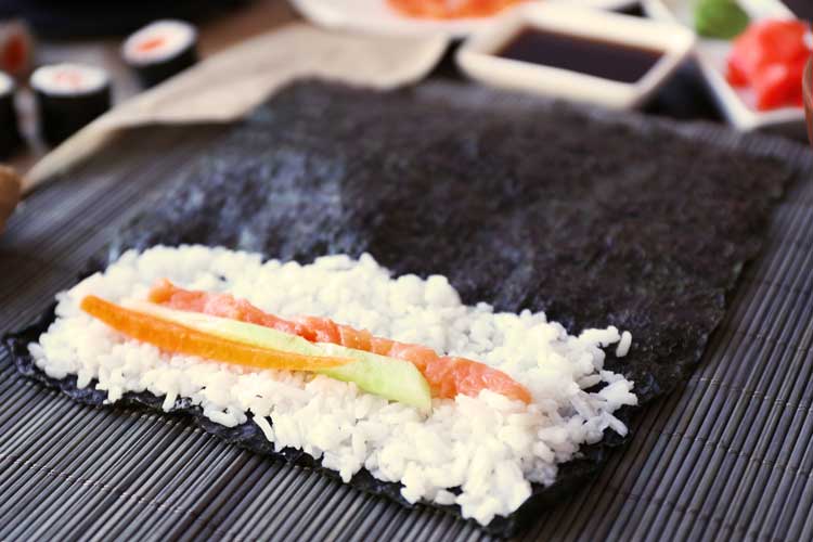 Sushirijst koken