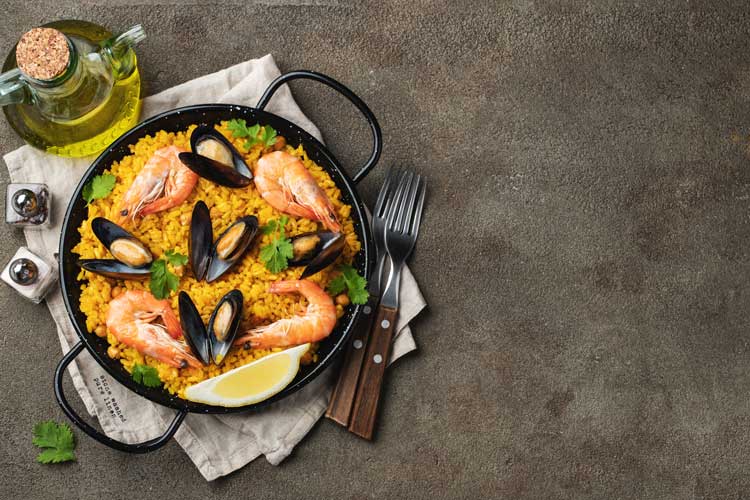 Paella van de BBQ