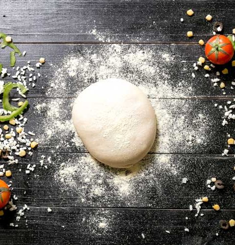 Pizzadeeg maken