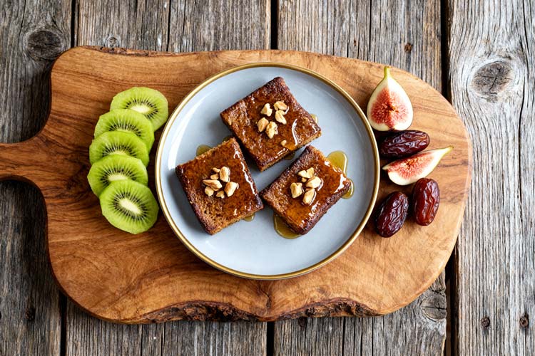 Wentelteefjes van ontbijtkoek maken
