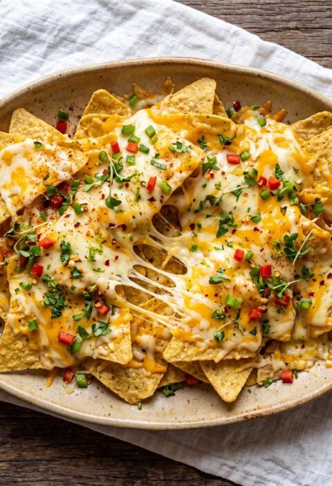 Nacho's met kaas maken in een oven