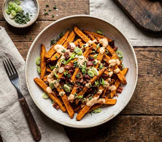 Zoete aardappel friet maken