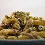 Hoe broodje chili con carne met camembert maken?